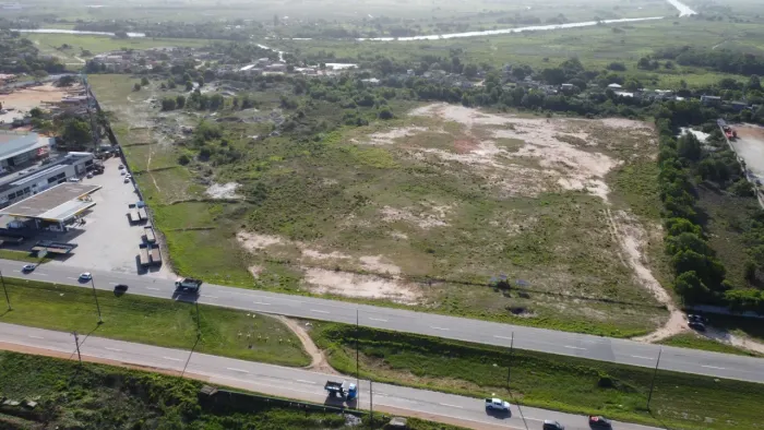 Excelente área industrial na Linha Azul 5.000m², 125m de frente, documentada, licenciada, 