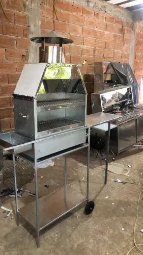 Churrasqueira para espetinho