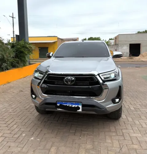 Toyota Hilux CD SRX 4X4 2.8 TDI 16V Diesel Aut. 2023