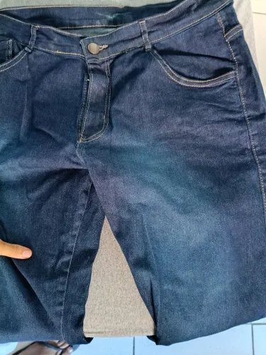Calça masculina 