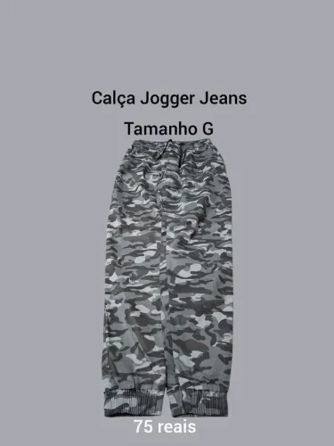 Calça com Elásticos nas barras