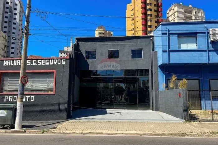 Ponto Comercial para alugar com 430 M² Localizado no Cambuí em campinas/SP