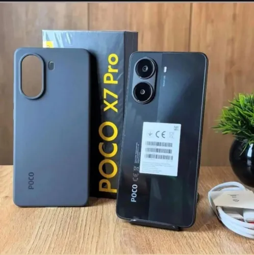 POCO X7 PRO 12/512 GB R$ 2000 mil