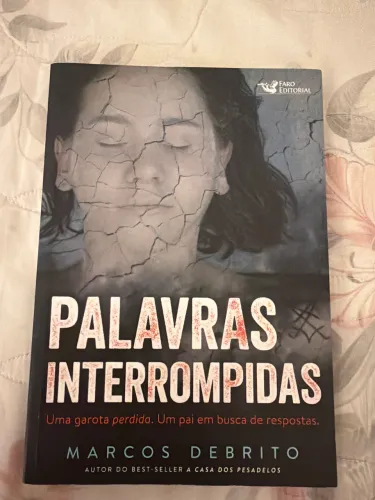 Livro Palavras Interrompidas