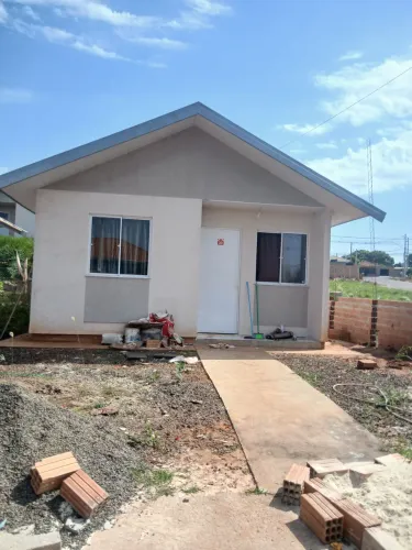 Que tal levar uma casa no precinho pra sair logo , com documentação tudo em dia ?