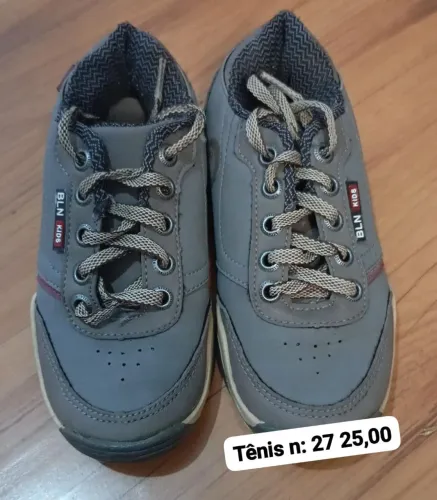 Tênis menino n: 27