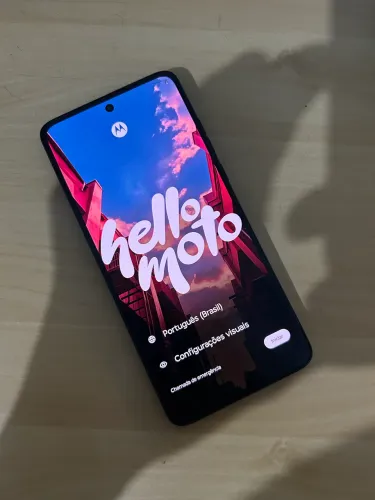 Moto G84
