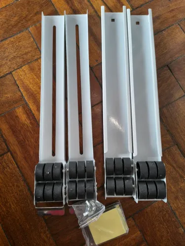 Suporte De Rodinhas Ajustável Para Geladeira E Máquina De Lavar - Na Caixa