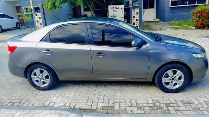 Kia Motors Cerato 1.6 16V Mec. 2012