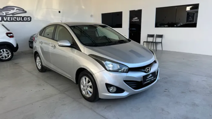 Hyundai HB20S C.style/c.plus1.6 Flex 16V Aut. 4P 2015