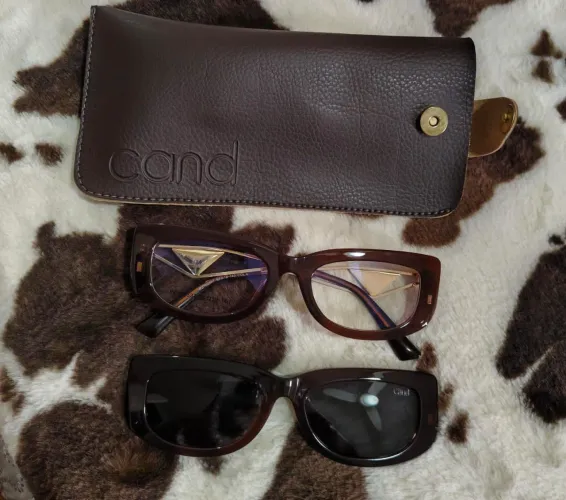 Vendo armação de óculos clip-on Cand feminino