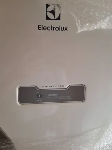 Geladeira Electrolux 371 L