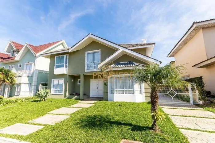 Casa com 5 dormitórios para alugar, 350 m² por R$ 13.405,00/mês - Campo Comprido - Curitib