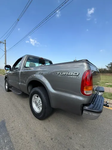 Ford F-250 XLT 4.2 TB Diesel 2000