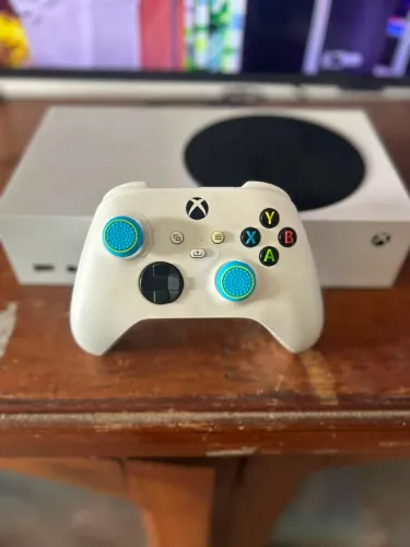 Xbox série S 514gb -  2 controles