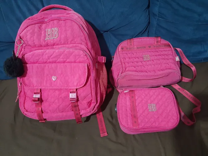 Kit mochila rebecca bonbon seminova