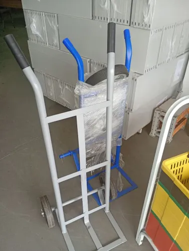 CARRINHOS PARA MERCADORIAS E COMPRAS IMEDIATOS * 