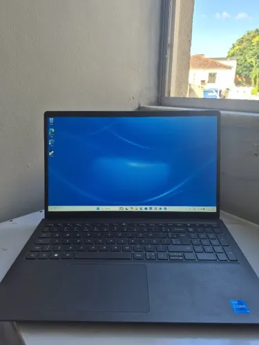 Dell Inspiron 15 3520 | Intel Core i5 12ª Geração | SSD 512 GB | Muito Conservado