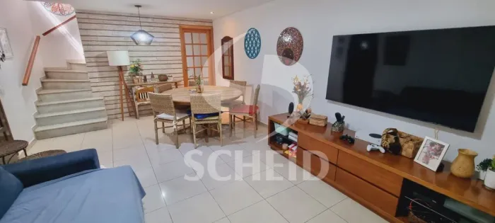 Sobrado A VENDA ,pronto para Morar!!