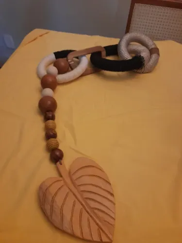 Colar de mesa ou parede
