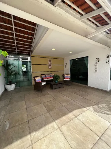 Condomínio Atlantis - 3 suites - home - armarios e ar - 4 vagas - Parque Dez