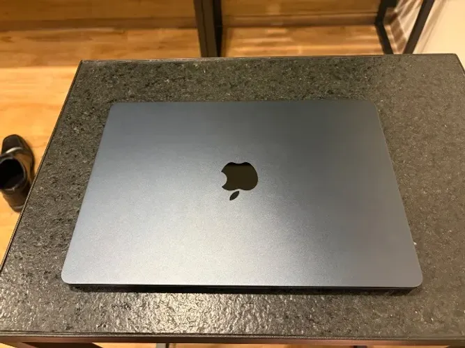MacBook Air M4 13" Midnight, 16GB RAM, 256GB SSD, Garantia Apple até 09/26