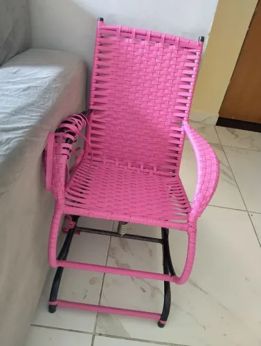 Cadeira de balanço infantil