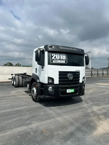  VW Constellatio V-TRONIC 24.280 6x2