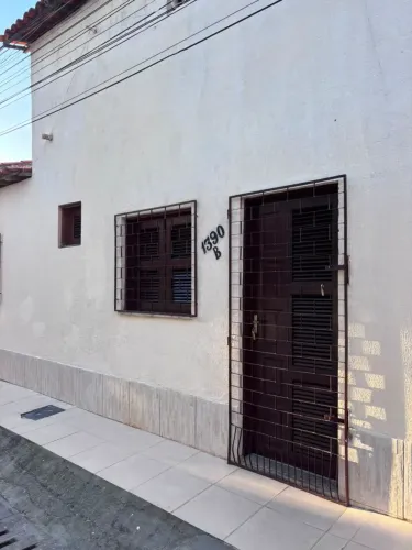 Imóvel para aluguel com 60 metros quadrados com 2 quartos em Centro - Fortaleza - CE