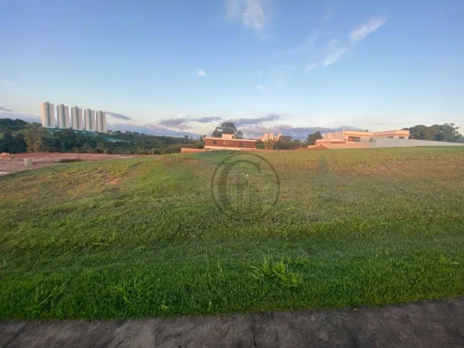 Terreno à venda, 1279 m² por R$ 1.527.000 - Condomínio Saint Patrick - Sorocaba/SP