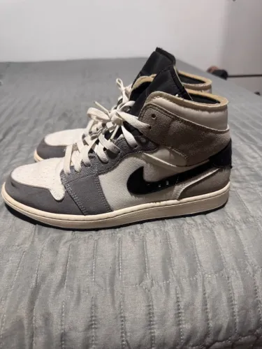 Tênis jordan 1 original , tamanho 43