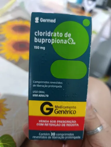 Vendo 1 caixinha, lacrada. 