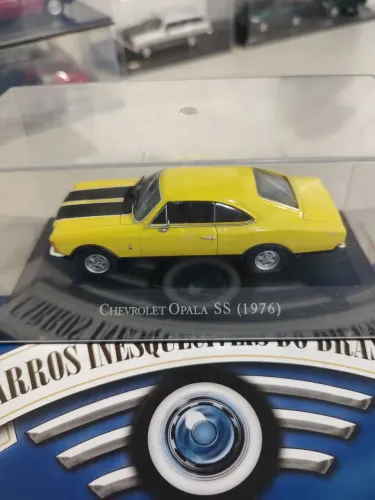 Miniatura 1/43 Chevrolet Opala SS 1976 Amarelo