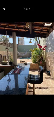 CASA COM PISCINA À VENDA NO AVIAÇÃO - 2 QUARTOS, SUÍTE E ÁREA GOURMET!
