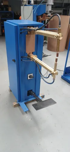 Solda ponto 30kva revisada 