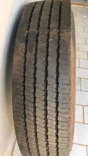 Pneus 295 usados 