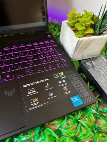 Notebook Gamer Asus TUF 16 RTX 3050 144Hz NOVO!
