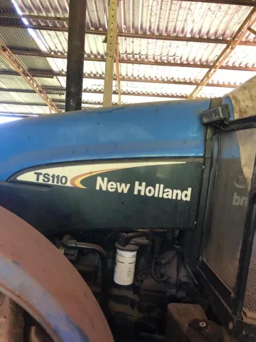 Trator NEW HOLLAND TS110  