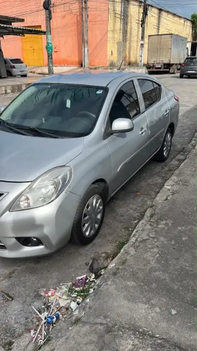 Nissan Versa S 1.6 16V Flex Fuel 4P Mec. 2013