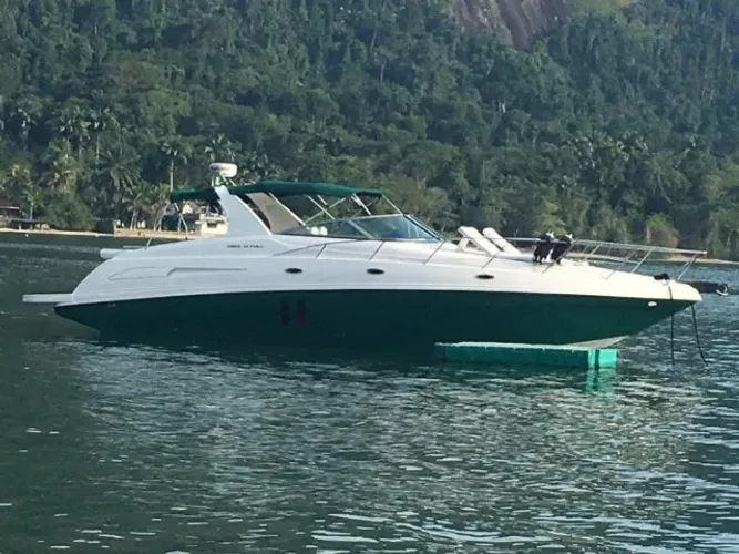 Lancha Coral 43  2 x Mercruiser 320 HP  Oportunidade!!!