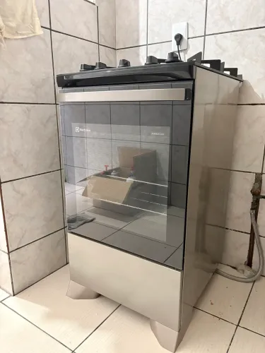 Fogão inox a gás Electrolux 4 bocas c/forno