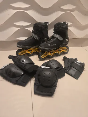 Patins Oxer Darkness Gold n°36 + Kit de segurança 