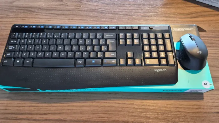 Kit Teclado e Mouse sem fio Logitech MK 345