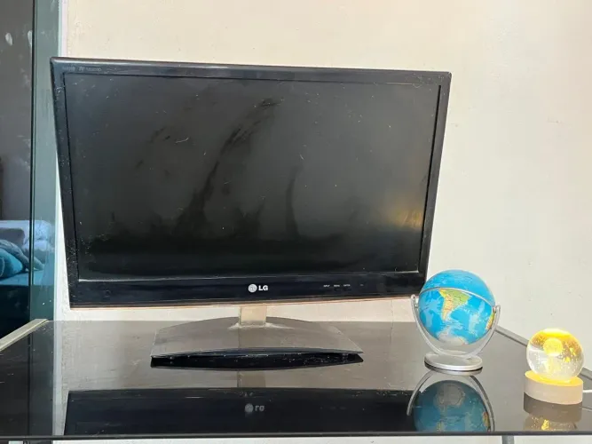 Televisão de Led 23 polegadas