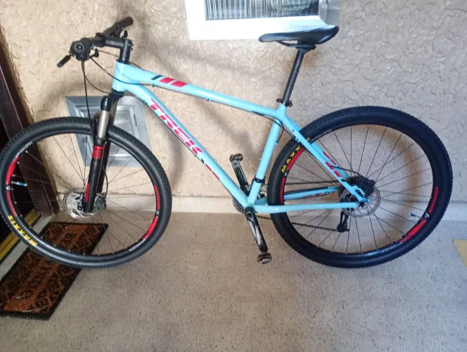  MTB Trek X-Caliber 8  aro 29 Tam l9/troco por PS5 com jogos +diferença 