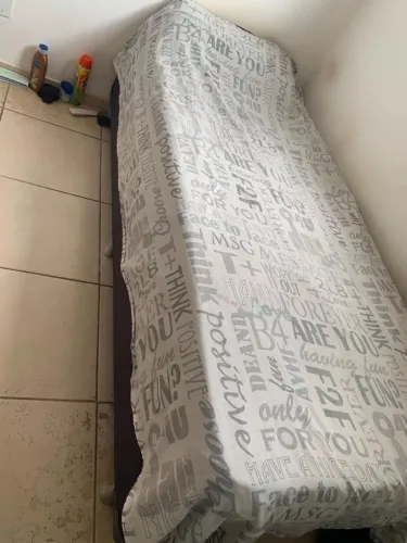 Cama box solteiro com colchão e capa