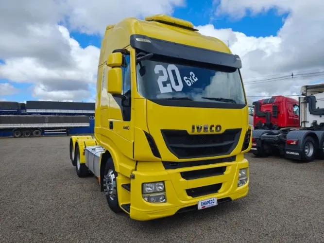 Iveco Hi-waay 440 6x2 ano 2020
