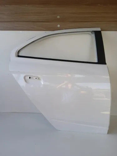 Porta Traseira Direita Onix Joy Lt Prisma 13-19