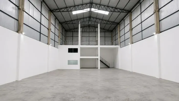 Galpão Comercial 800m² | Aluguel | São Luís