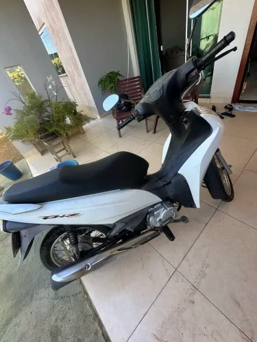 Moto biz